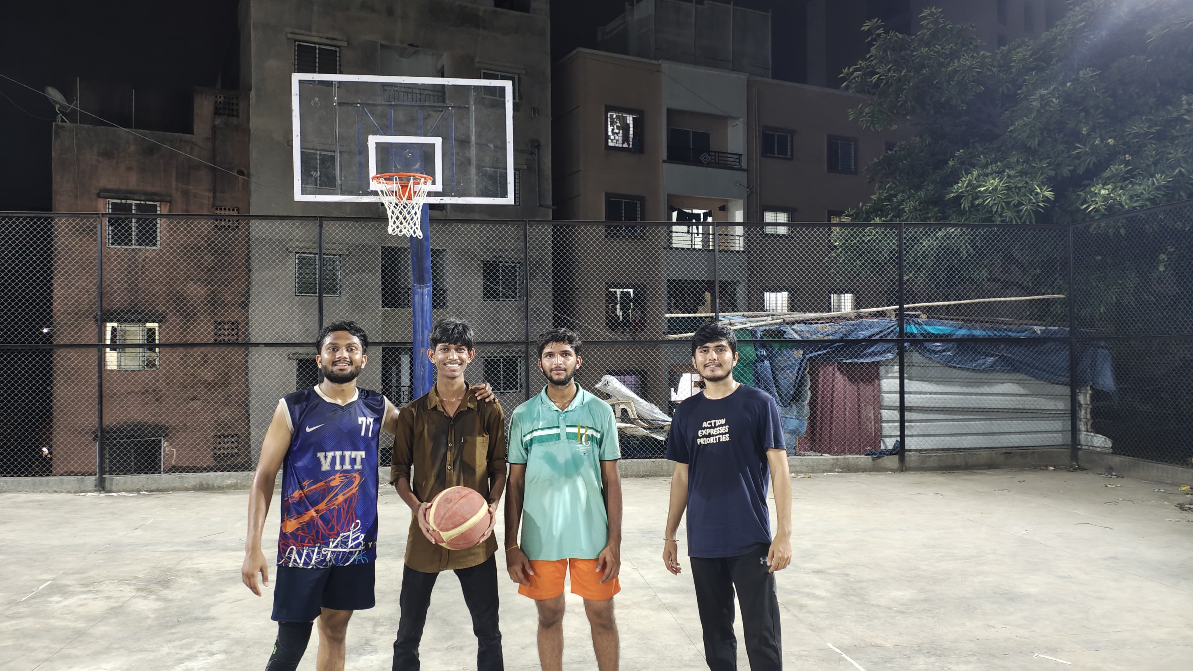 Basket Ball